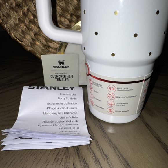 IN-Hand LIMITED Stanley x  Target 20 oz Quencher Flowstate Frost Polka Dot 2025 - Picture 6 of 7